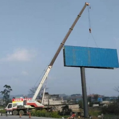 折臂吊在高层建筑施工中有哪些独特优