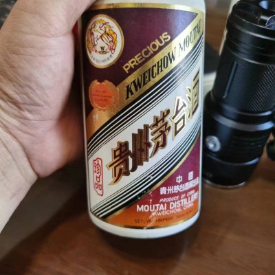 诸城白酒回收分享老白汾酒的真假鉴别