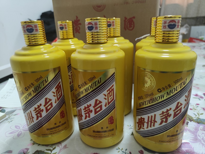 潍坊高档白酒洋酒红酒、虫草礼品回收